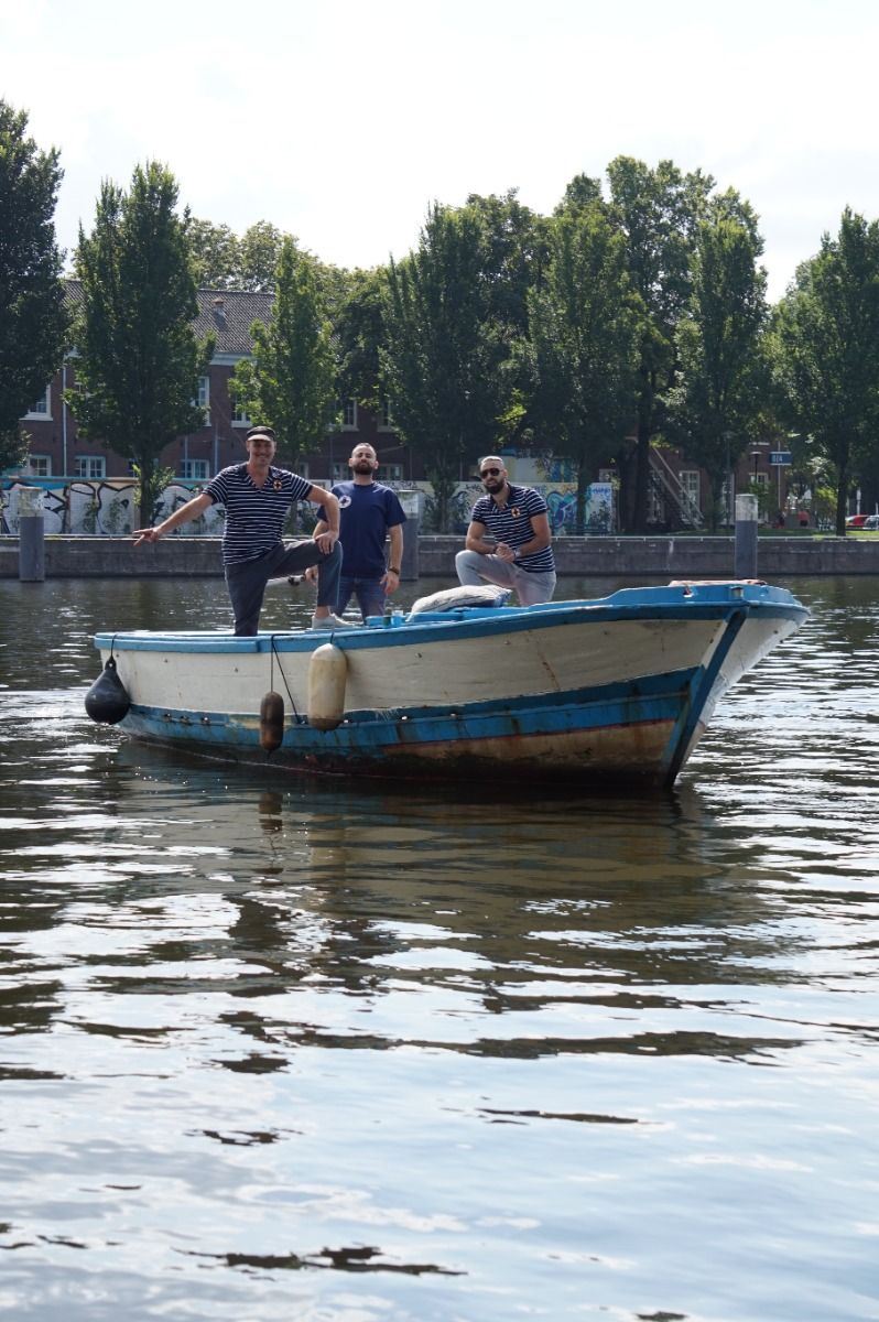 Rondvaart met de kleine boot